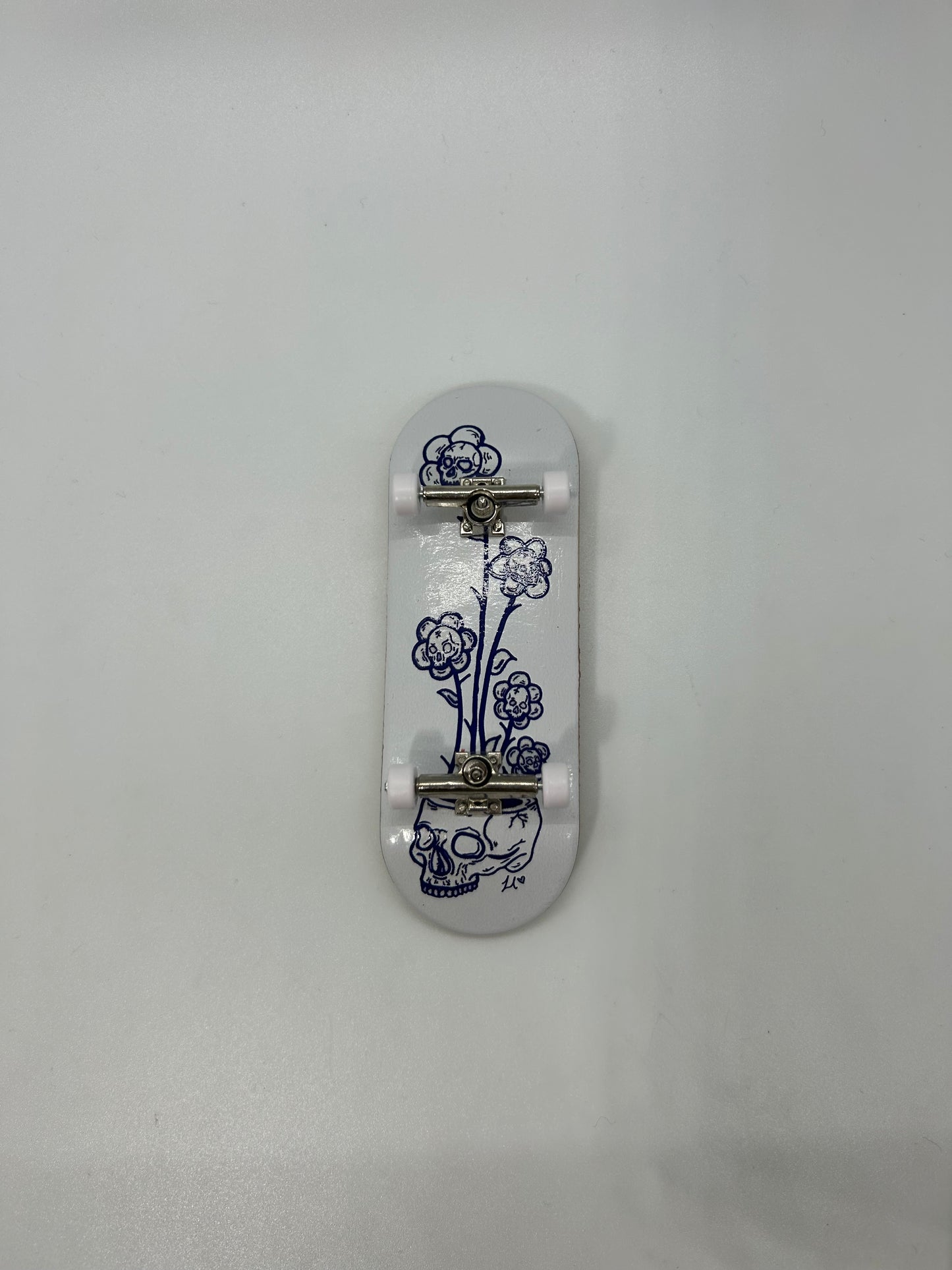 Atown Skate Premium Edition Fingerboard Flower Skulls